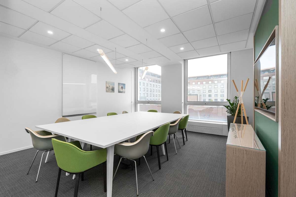 Regus - Milan, Washington interior photo 3