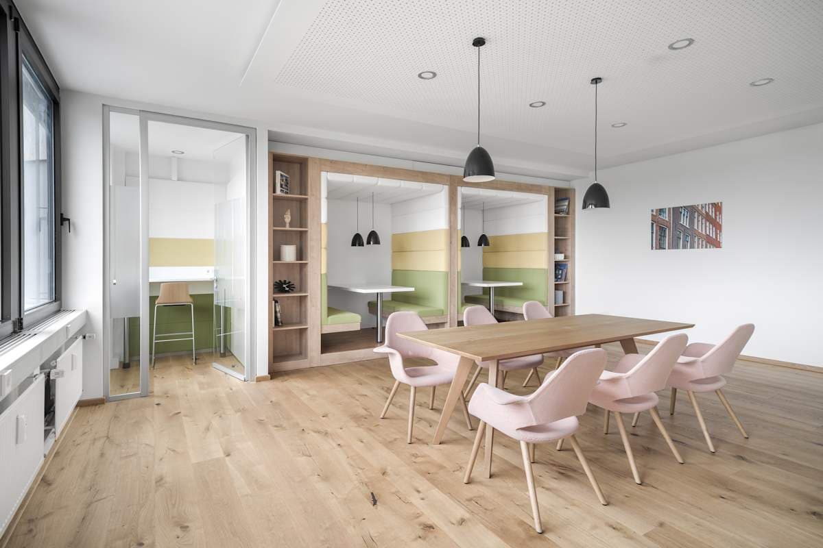 Regus - Frankfurt, Lyoner Stern interior photo 5