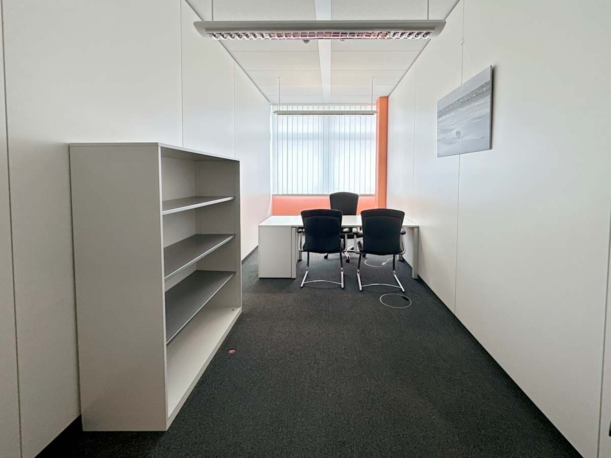 HQ SAP Partnerport interior photo 15