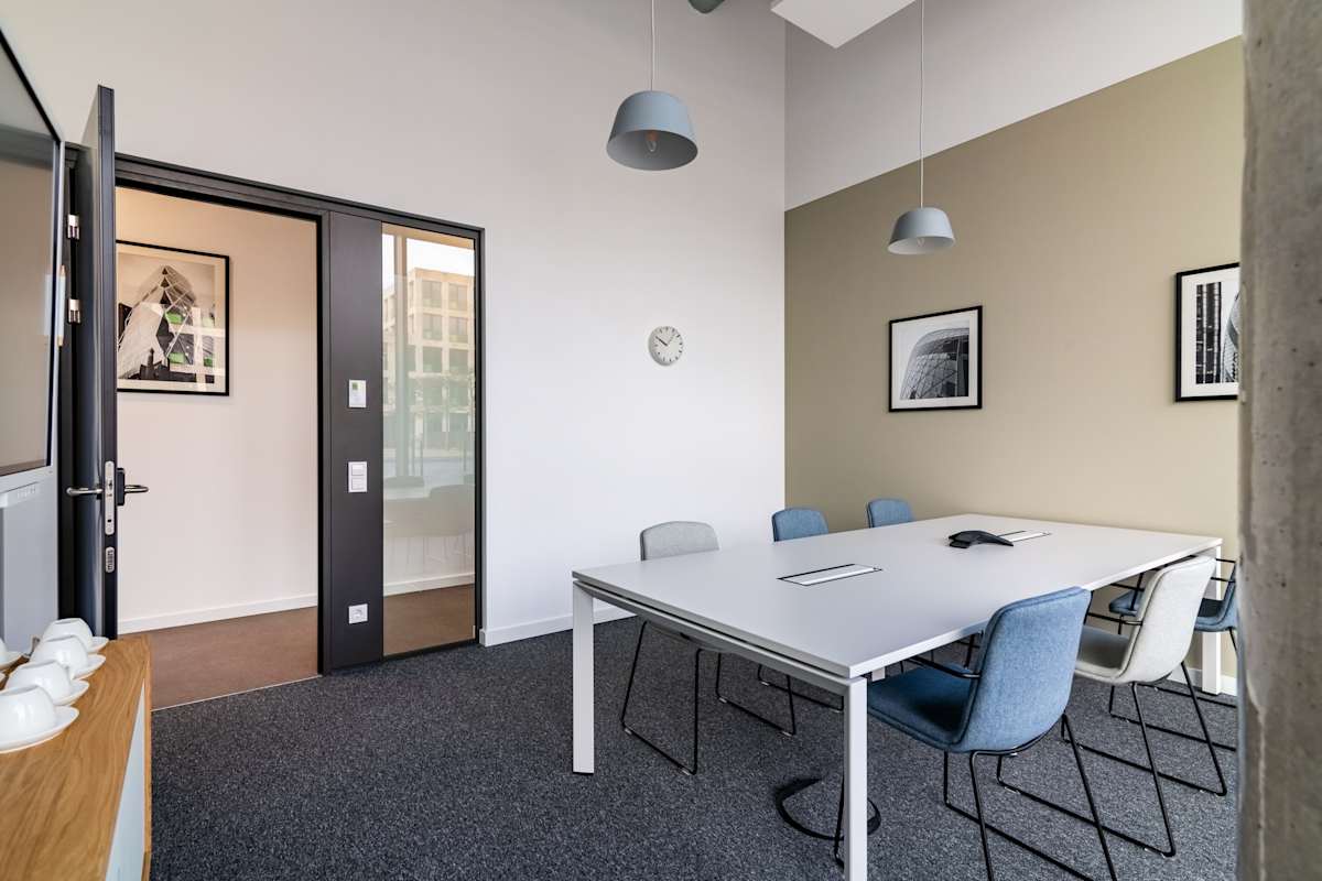 Regus - Bad Homburg, Baseler Strasse interior photo 4