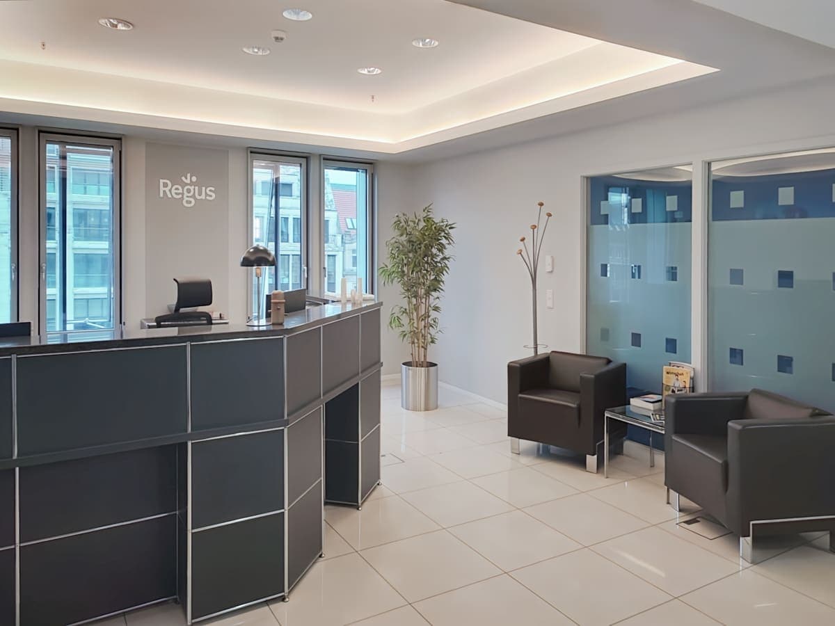 Regus Berlin Unter den Linden interior photo 2
