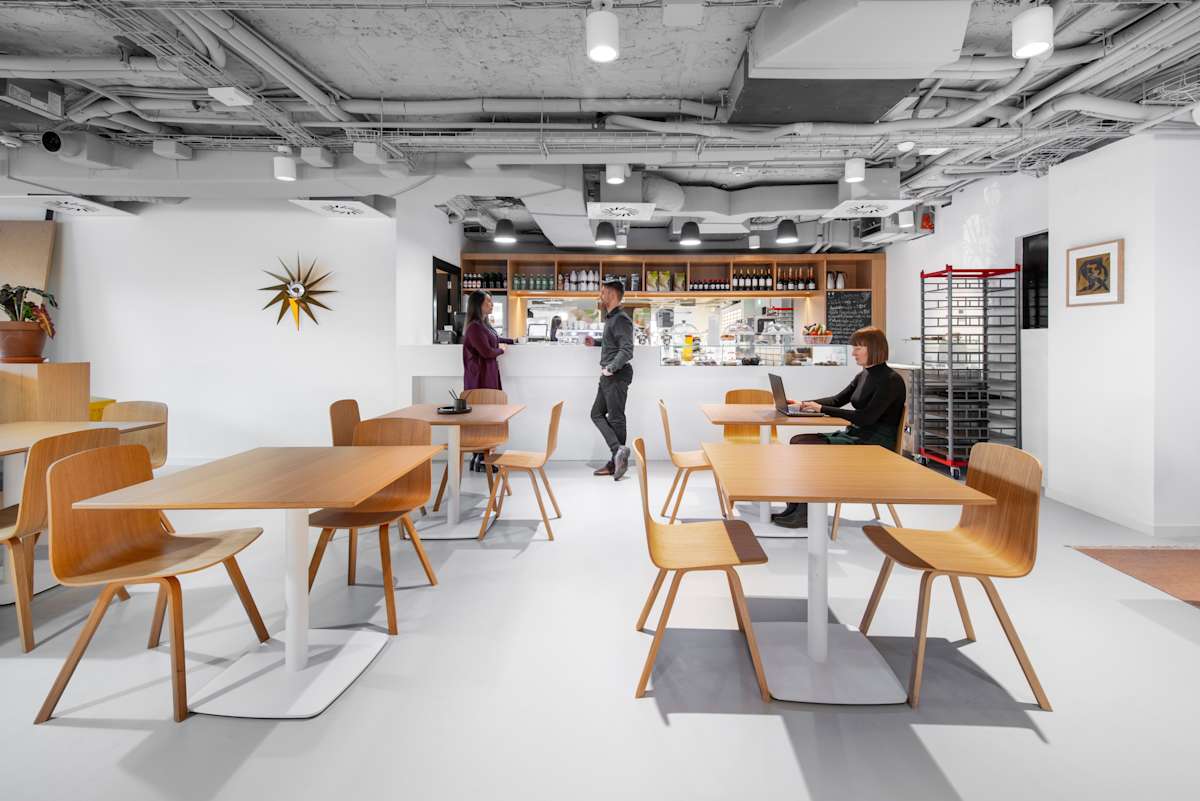 Spaces Jose Abascal interior photo 10