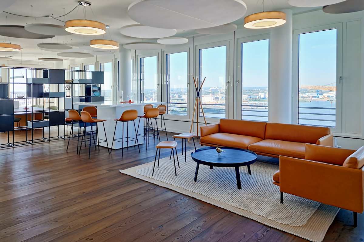Regus Hamburg HafenCity interior photo 5