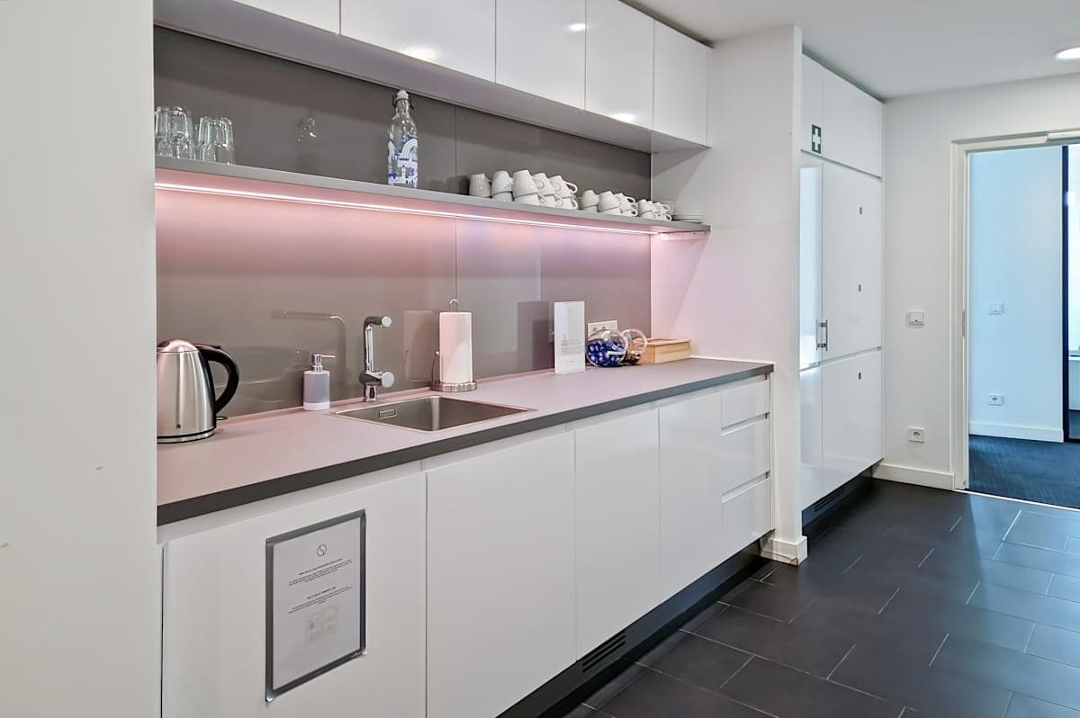 Regus Hamburg HafenCity interior photo 6