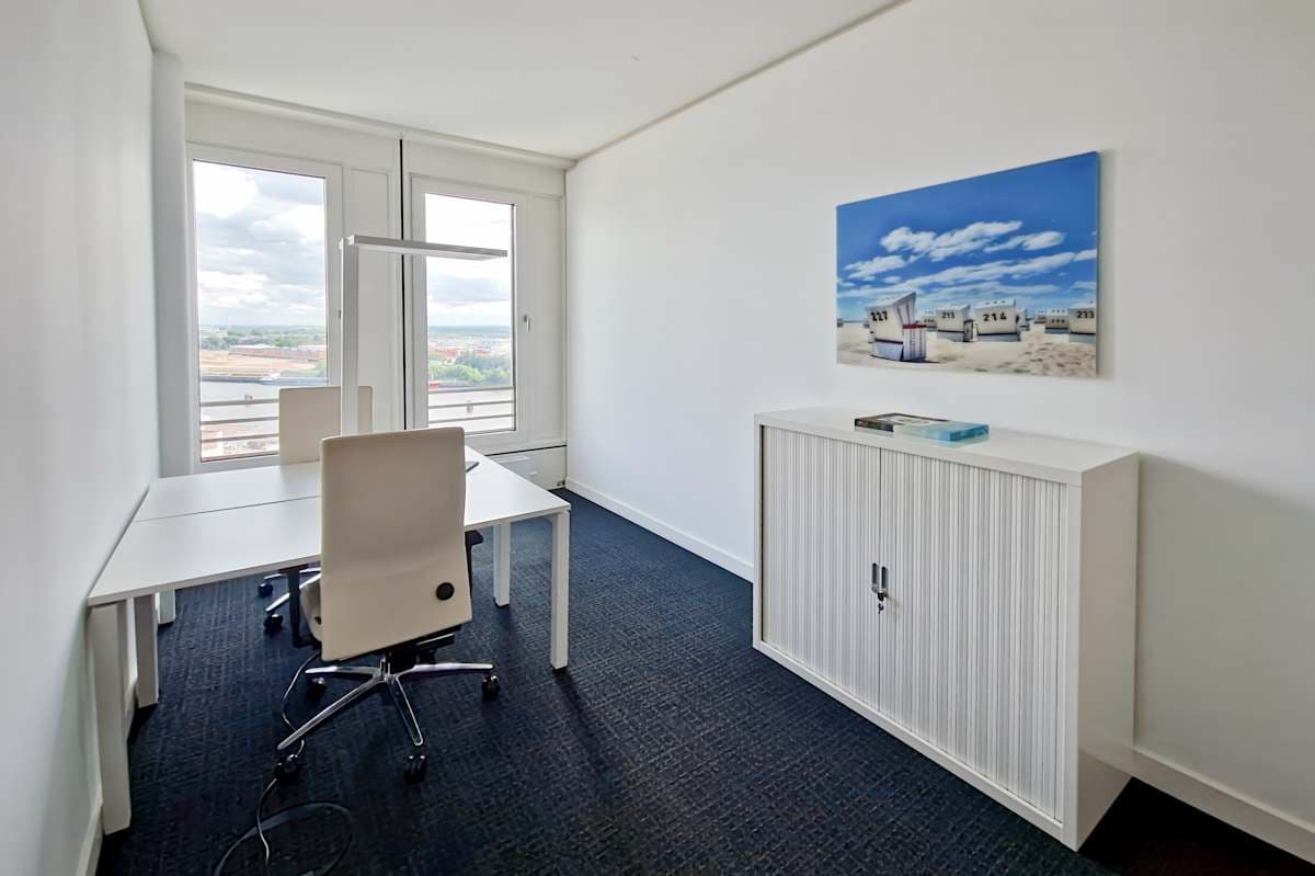 Regus Hamburg HafenCity interior photo 7