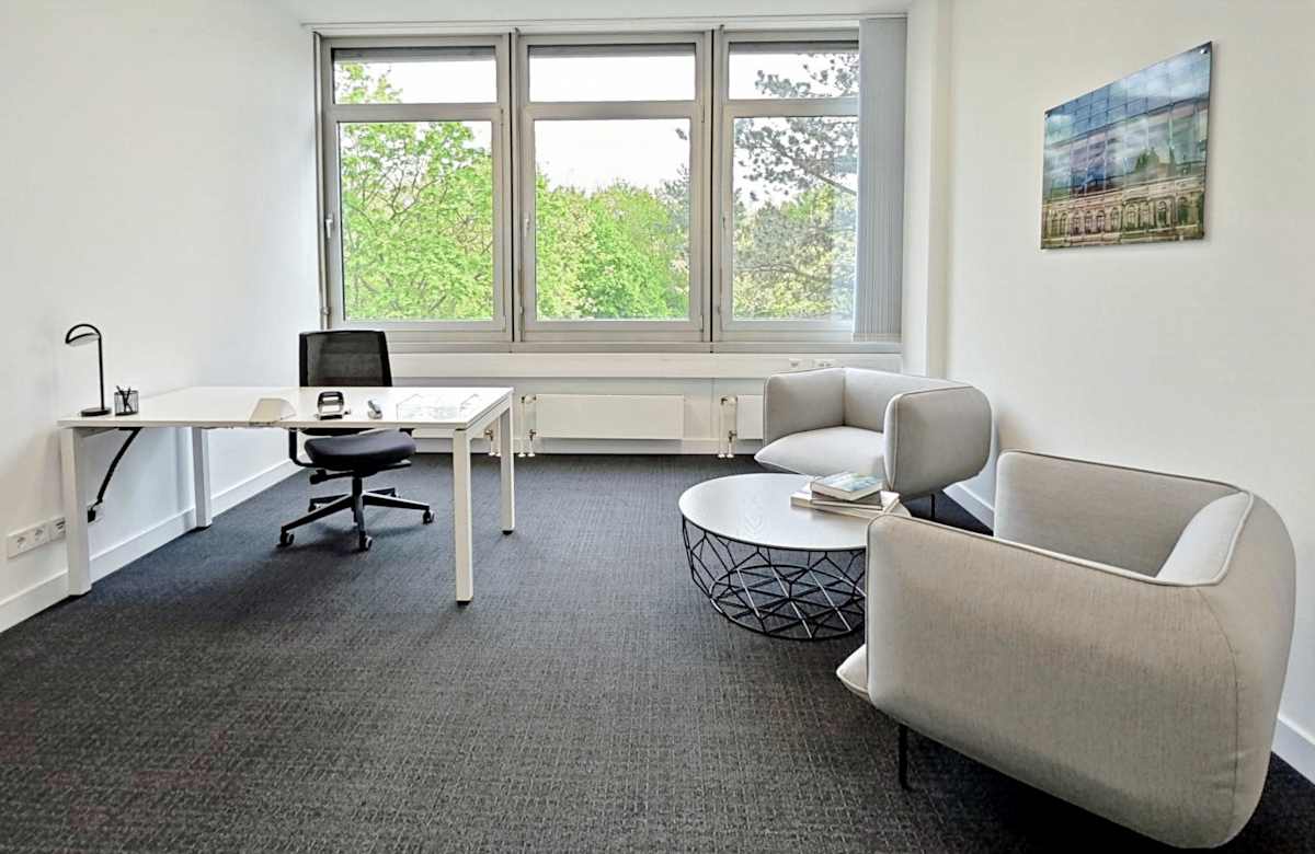 Regus - Dortmund, Westfalenpark interior photo 4