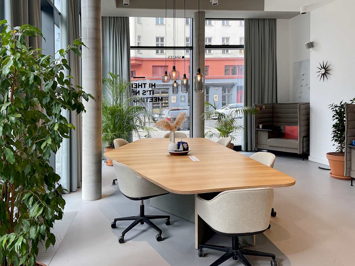 Spaces Prenzlauer Berg interior photo 10