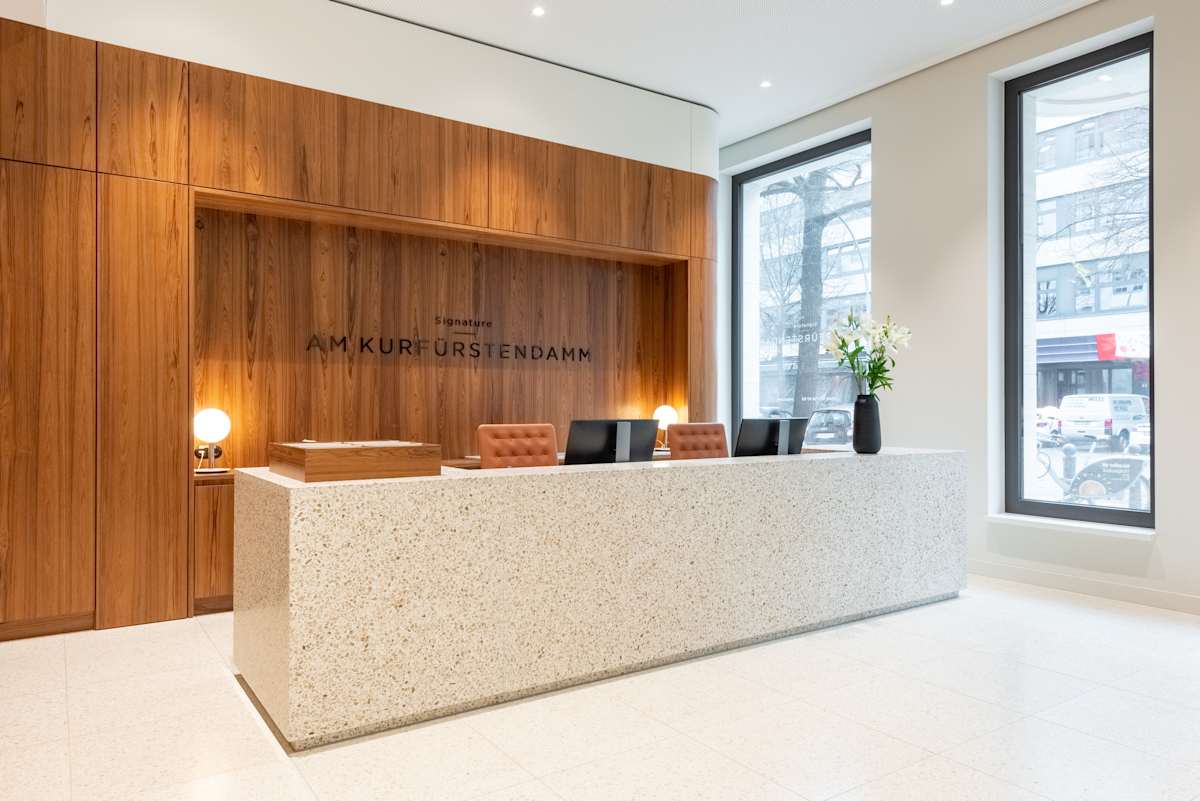 Signature by Regus interior photo 2