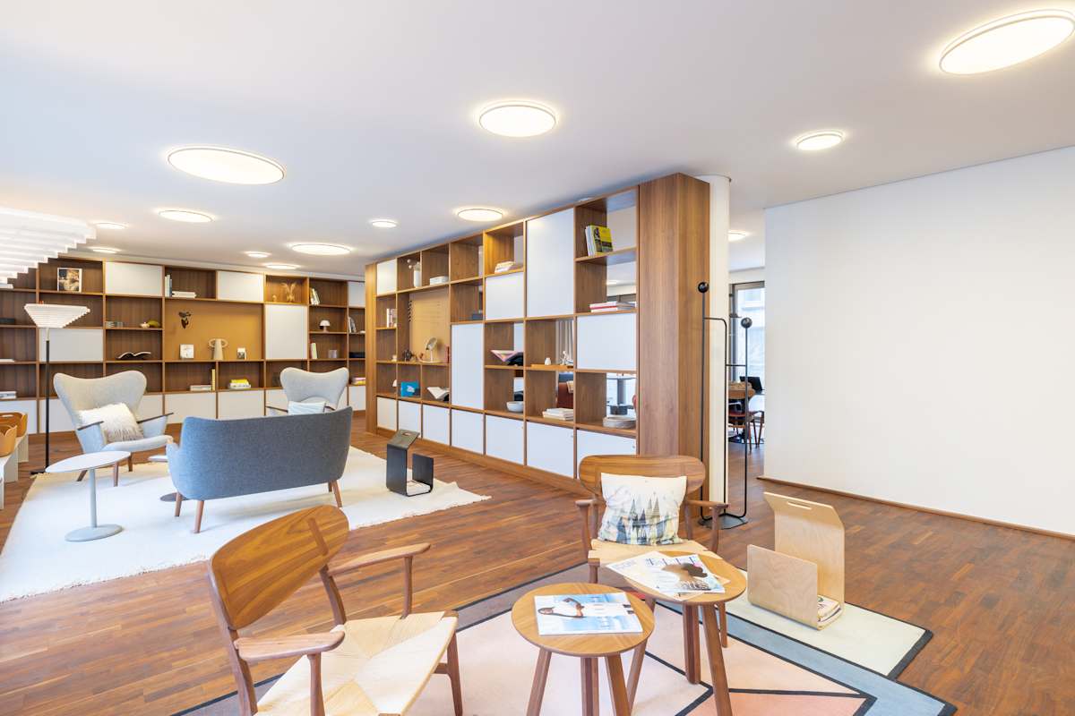 Signature by Regus interior photo 7