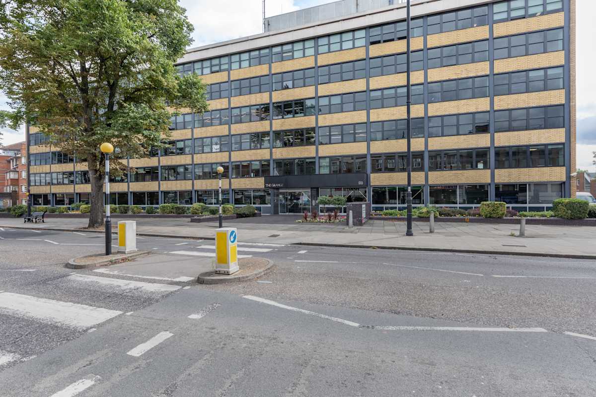 Regus - London, The Grange Southgate interior photo 1