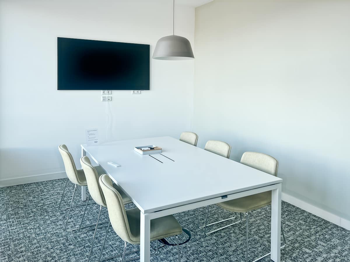 Regus Bergedorfer Tor interior photo 11