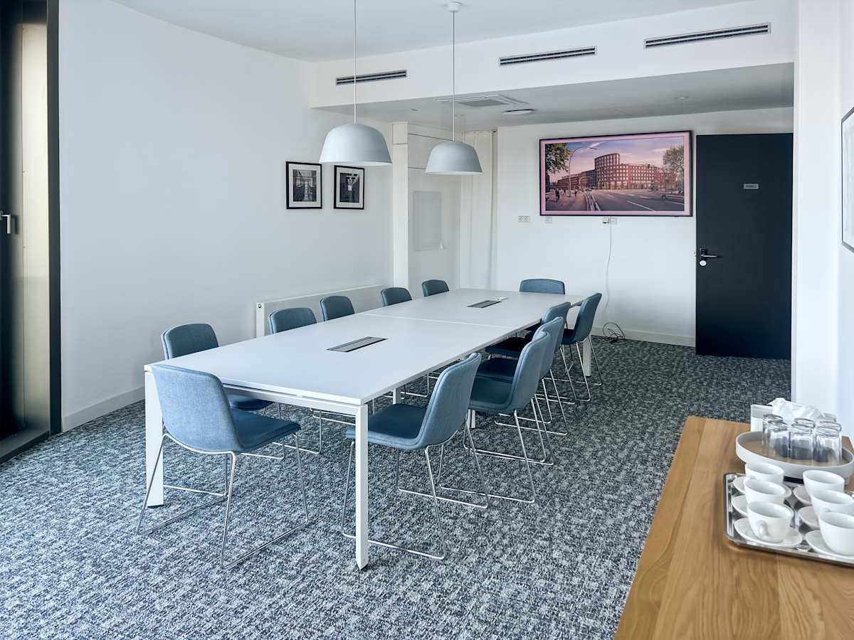 Regus Bergedorfer Tor interior photo 3