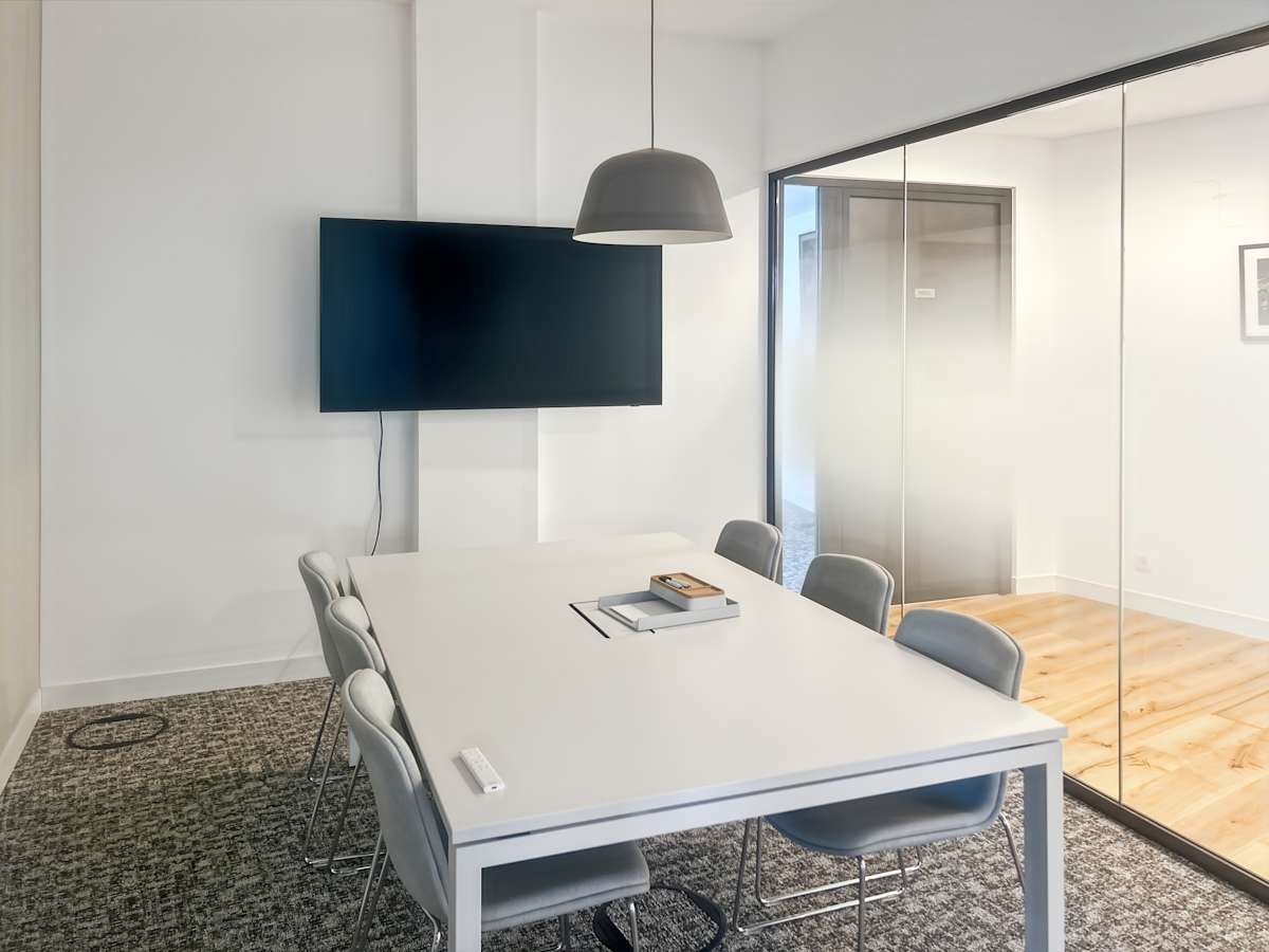 Regus Bergedorfer Tor interior photo 10