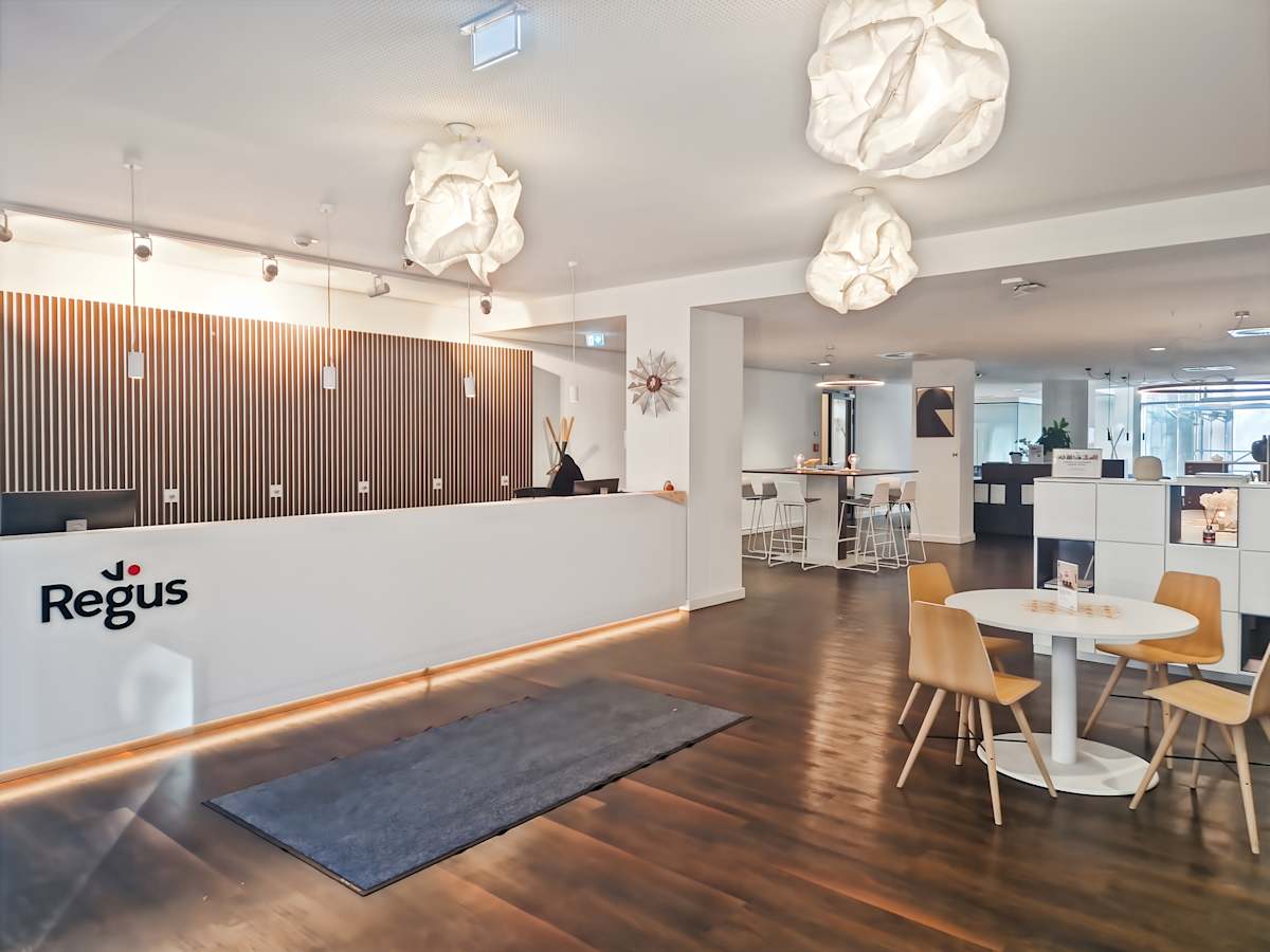 Regus - Hamburg, Hohe Bleichen interior photo 2