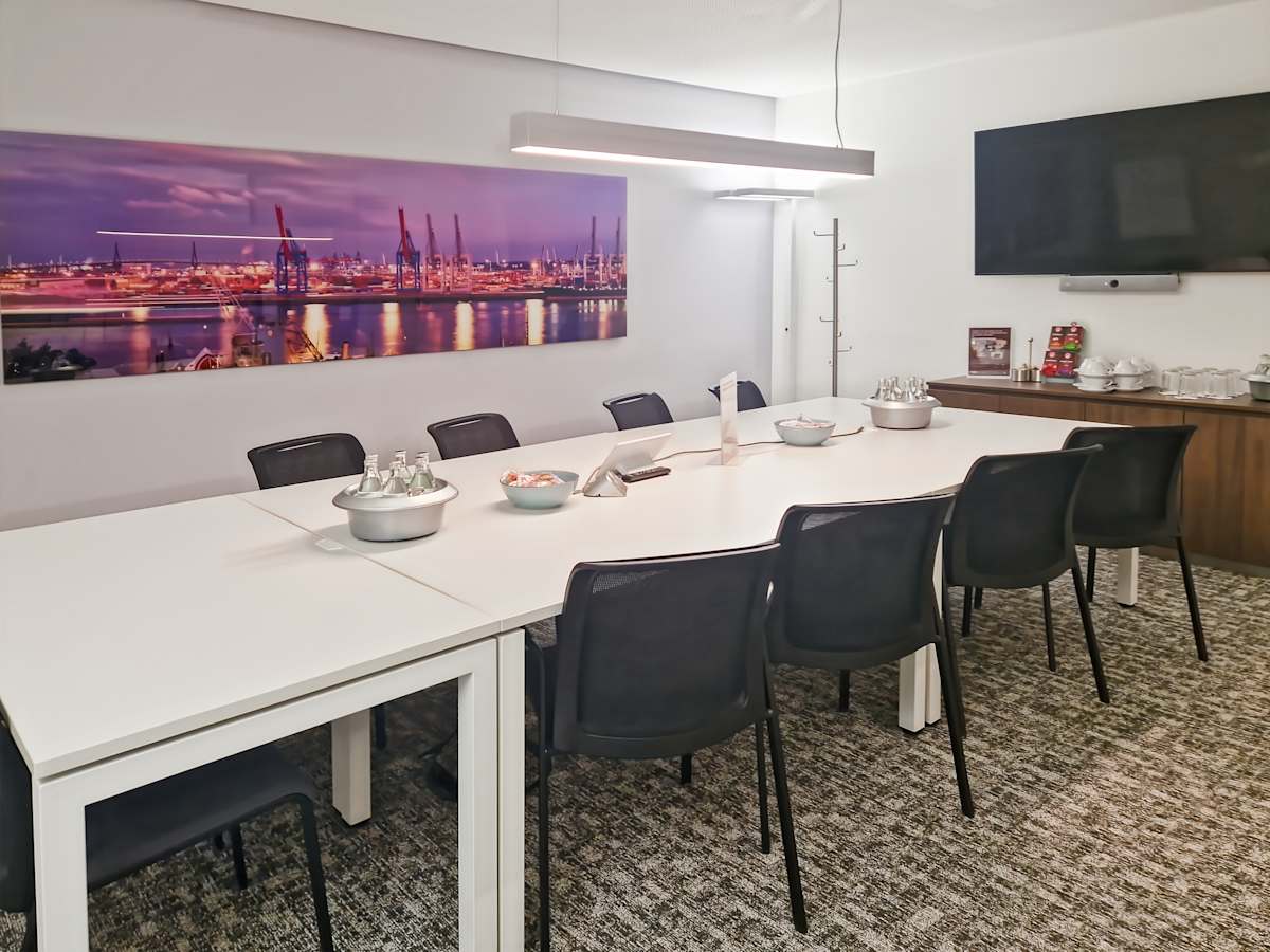 Regus - Hamburg, Hohe Bleichen interior photo 3