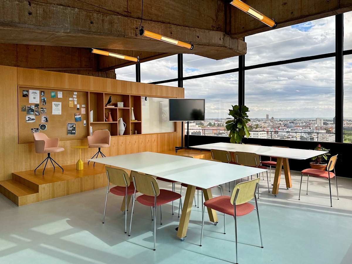 Spaces Paseo de la Castellana interior photo 12