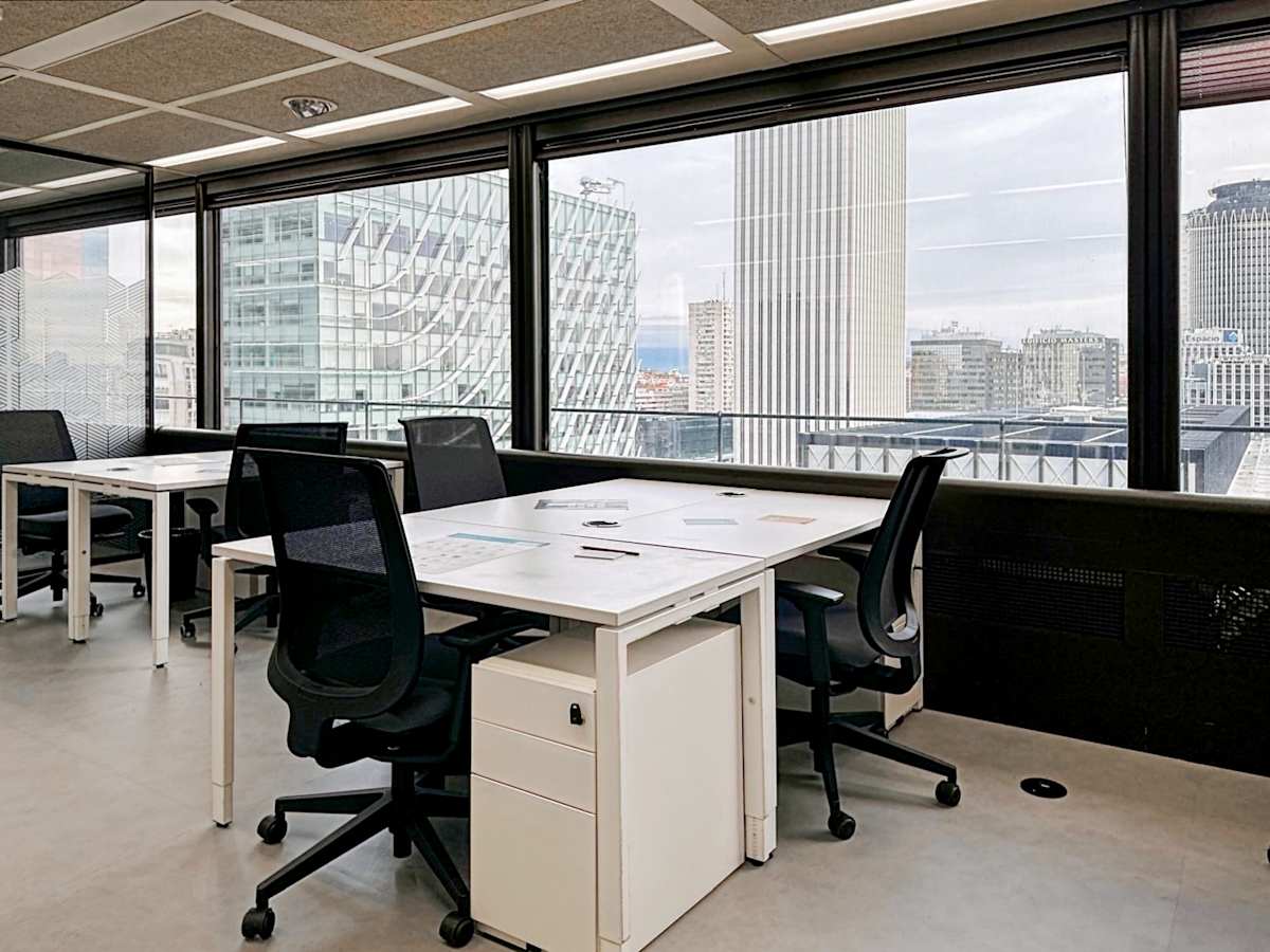 Spaces Paseo de la Castellana interior photo 7