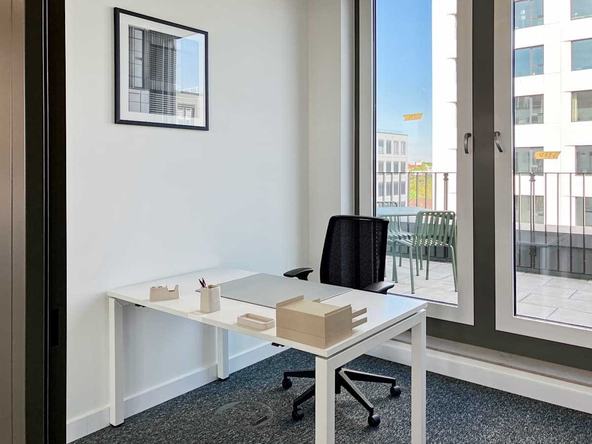 Regus Seetor interior photo 8