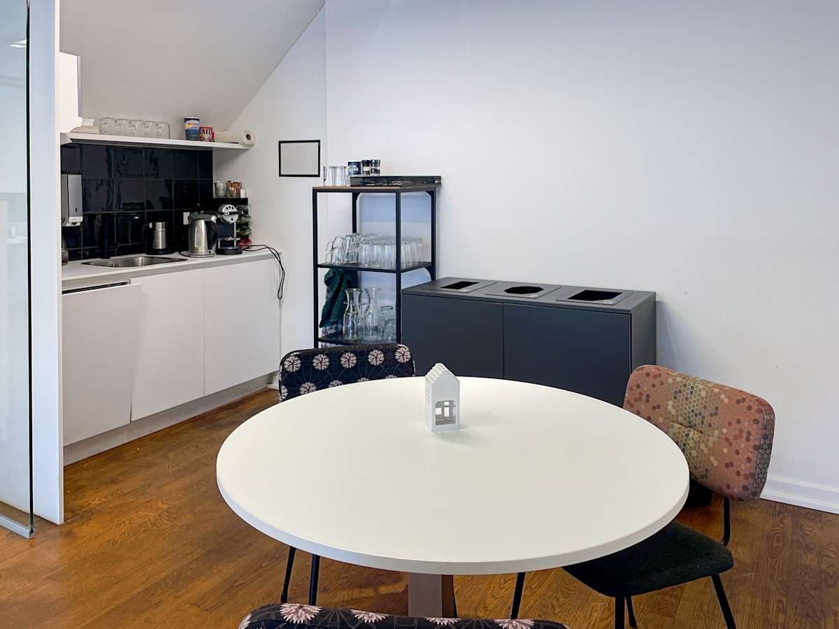 Regus - Herengracht interior photo 13