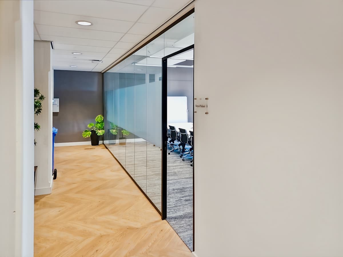 Regus - Rokin interior photo 13