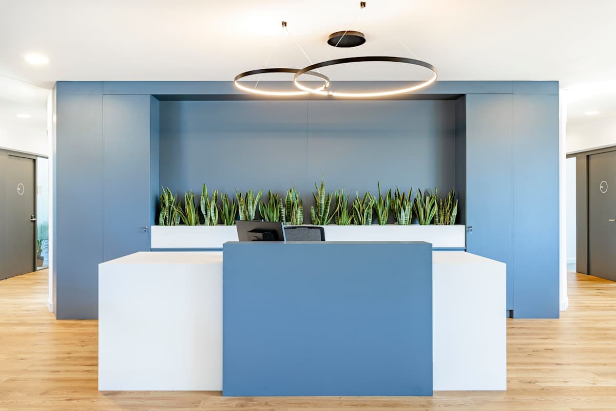 Regus Docks Ismaning interior photo 2