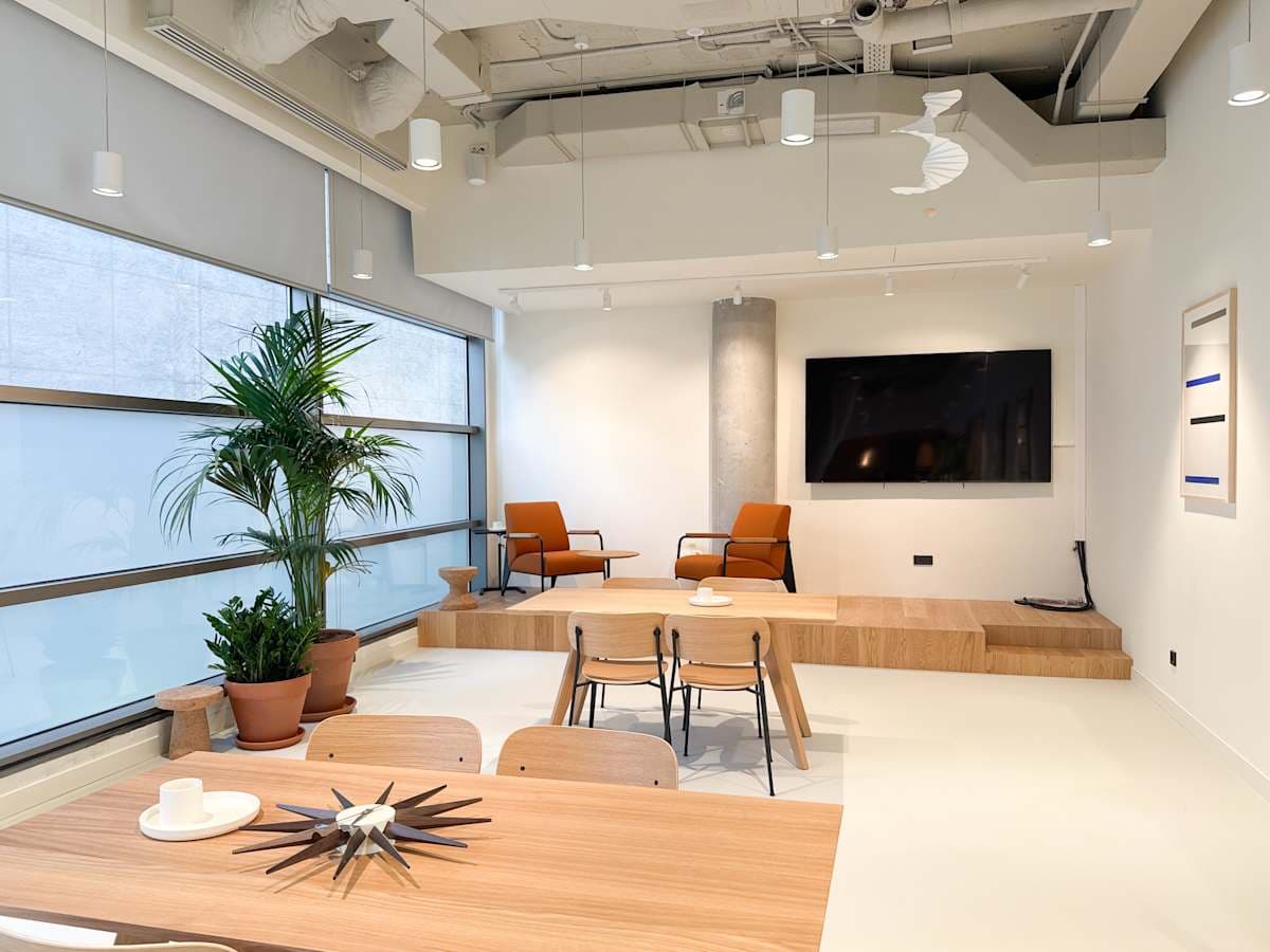 Spaces Avalon interior photo 5