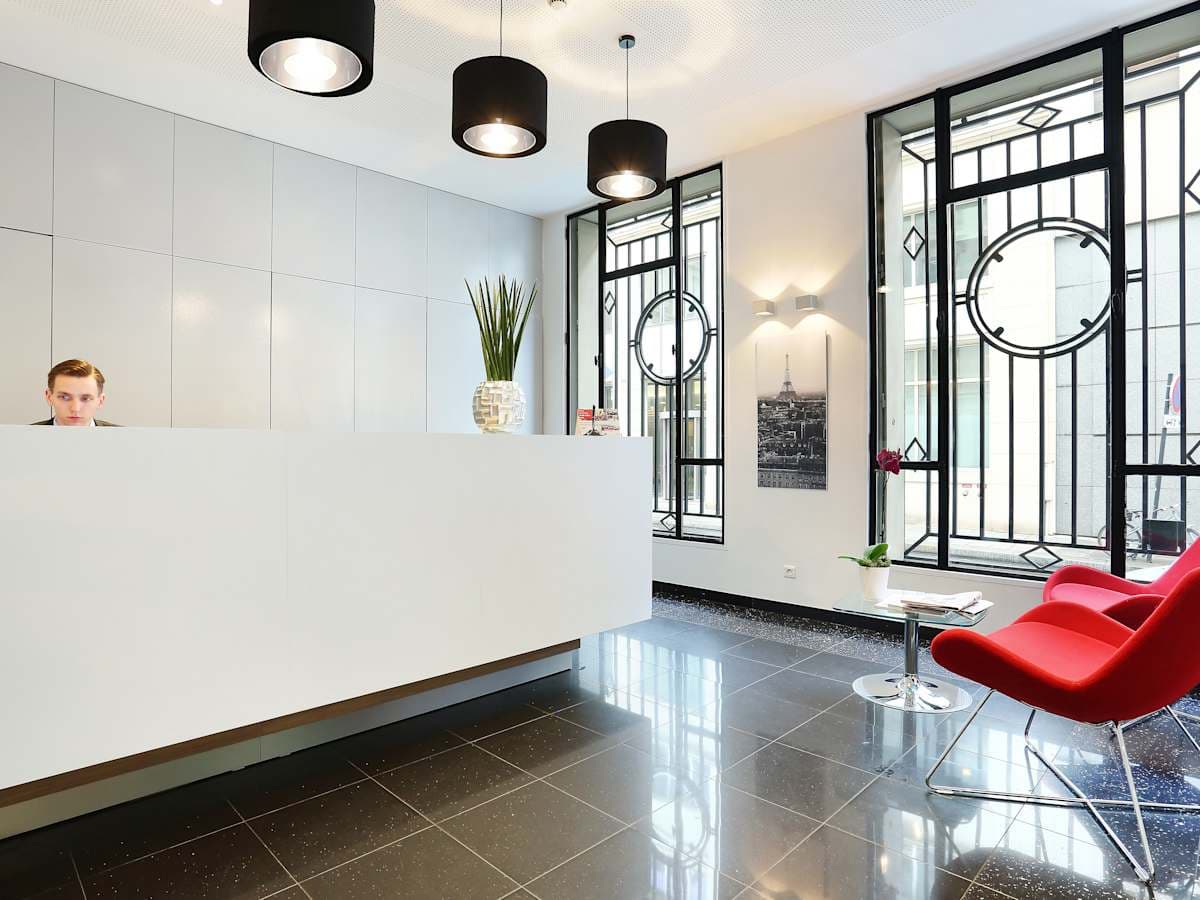 HQ Haussman Pasquier interior photo 2