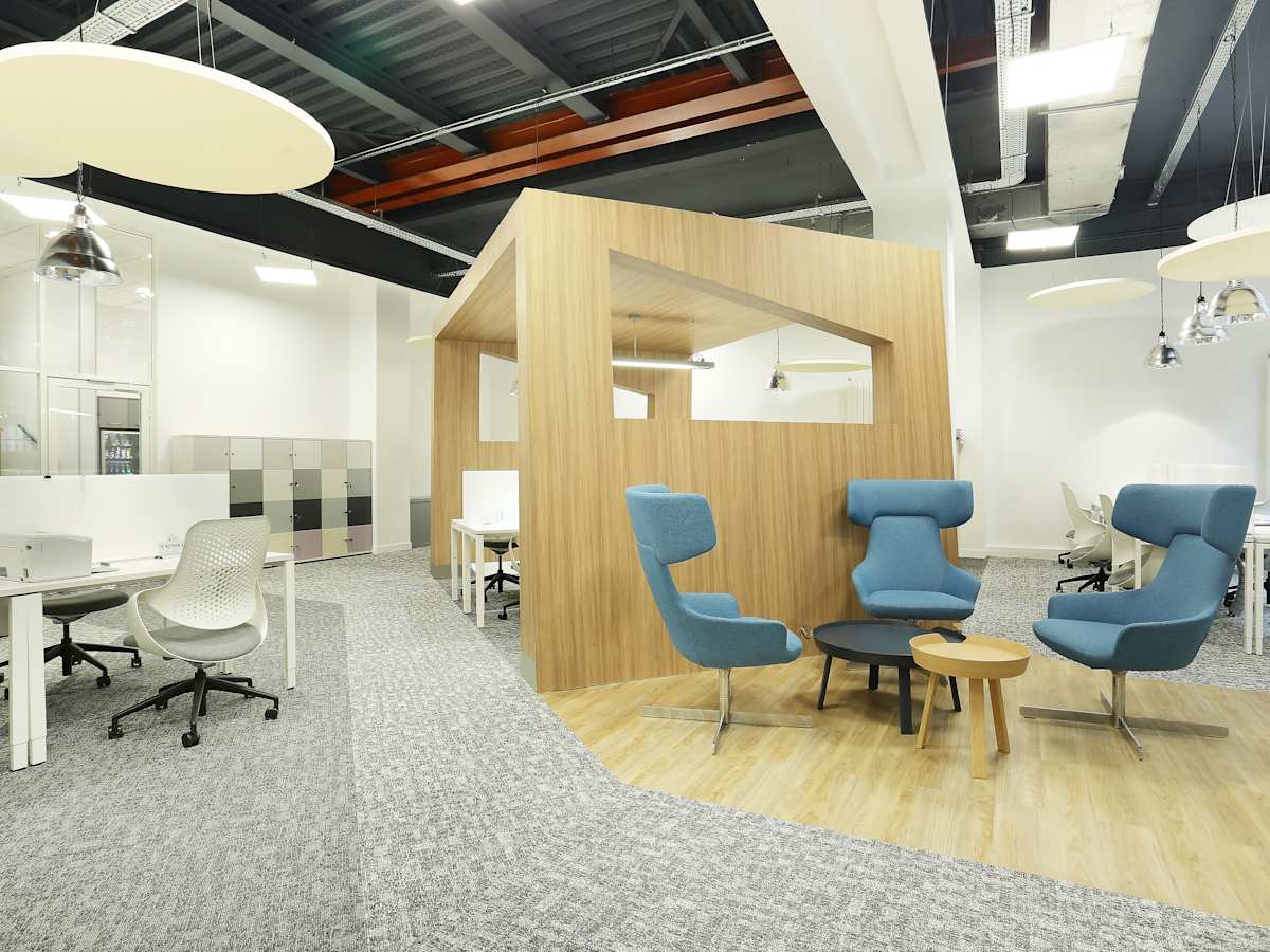 HQ Haussman Pasquier interior photo 5