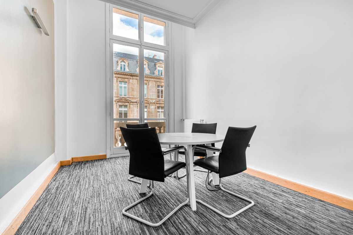 Signature by Regus - Paris,Signature, Place Vendôme interior photo 8