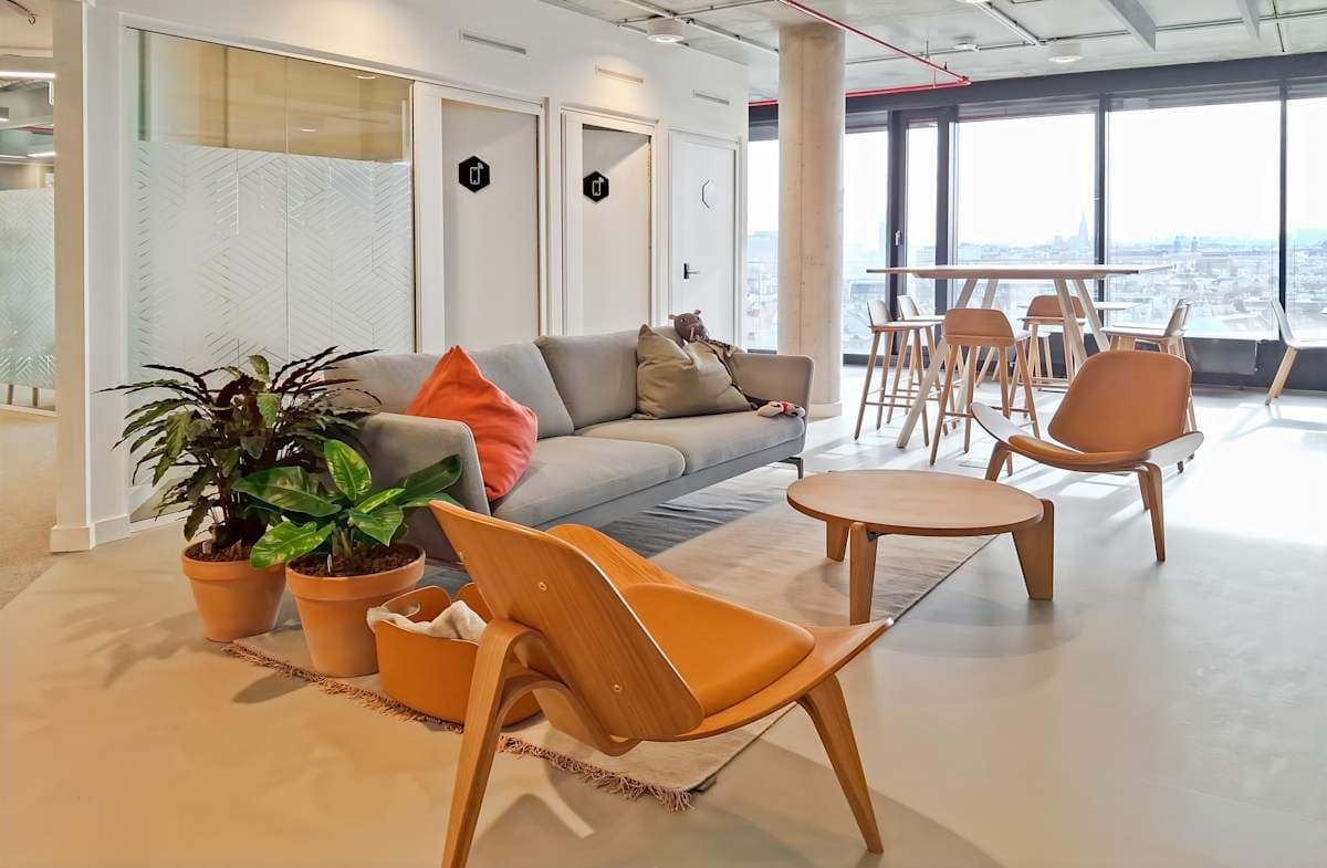 Spaces Julius-Tandler-Platz 3 interior photo 6