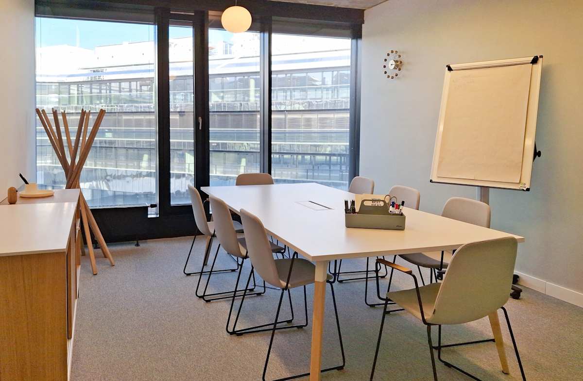 Spaces Julius-Tandler-Platz 3 interior photo 9