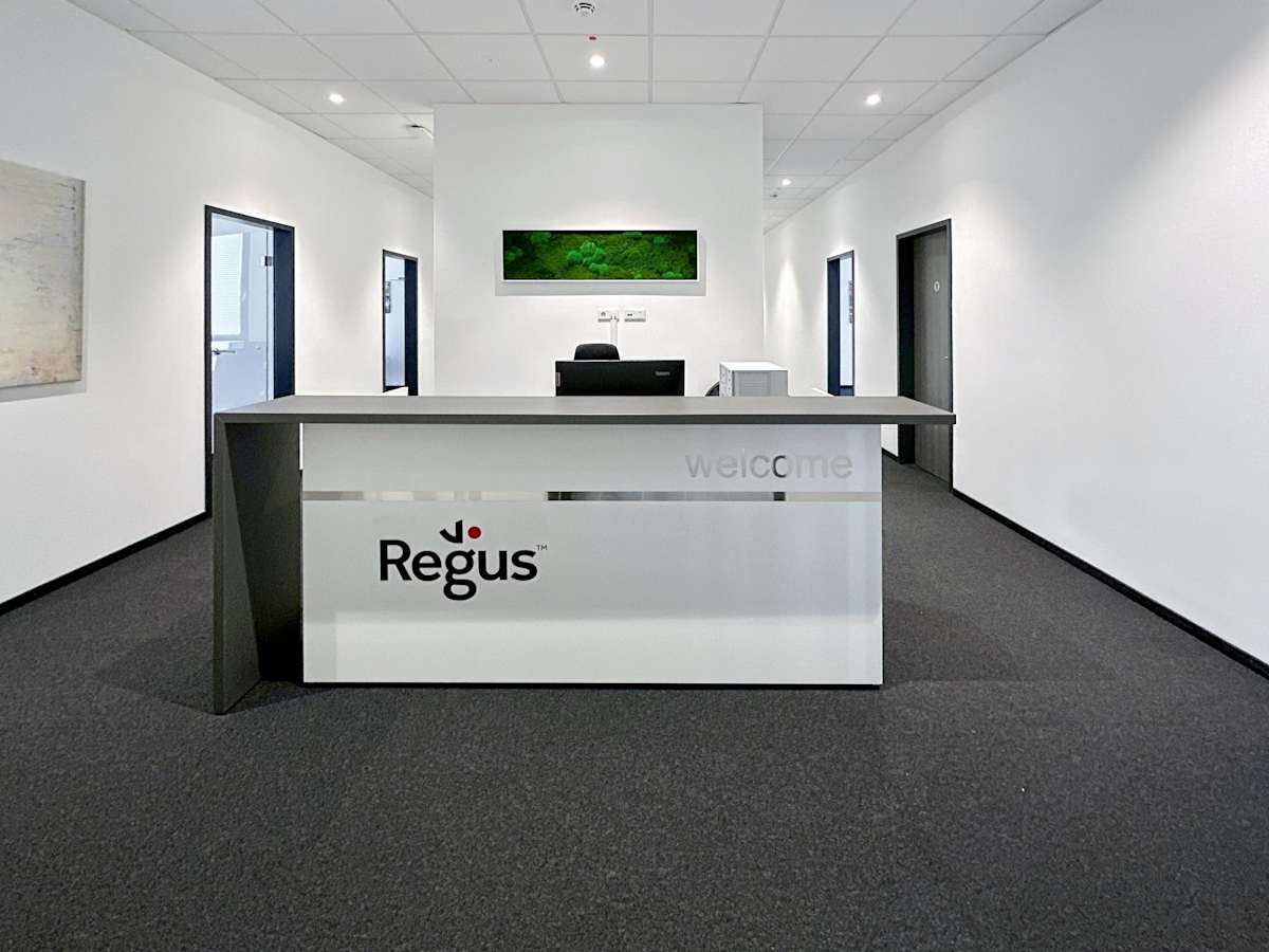 Regus Rheinpromenade interior photo 2
