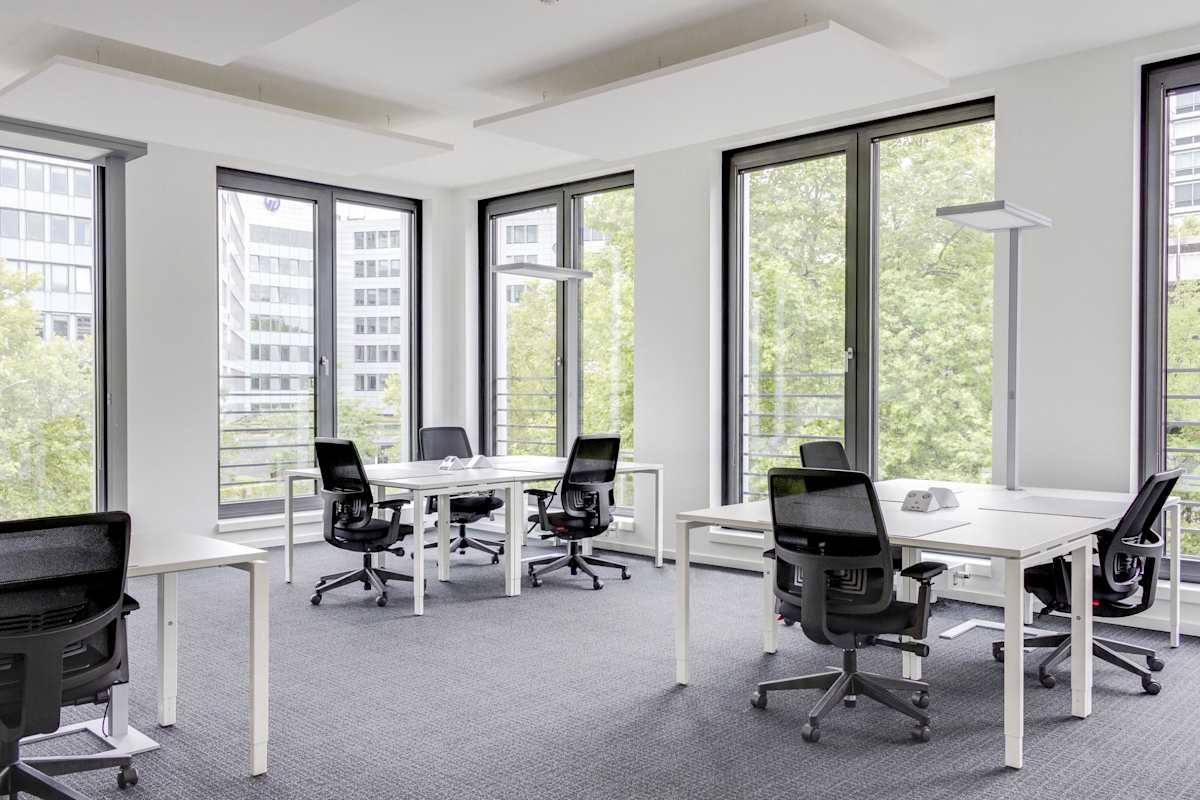 Regus Magdeburg interior photo 3