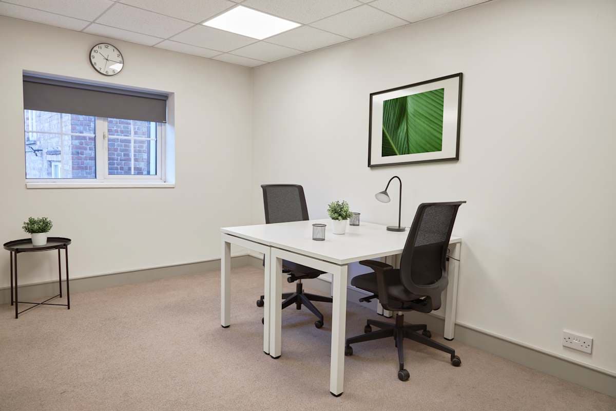 Regus Sabichi House interior photo 4