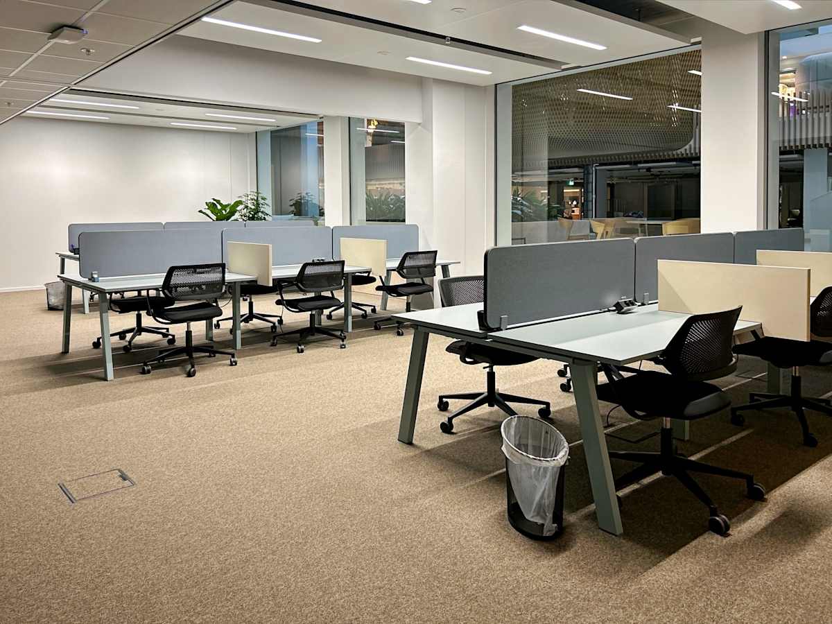 Signature by Regus interior photo 4
