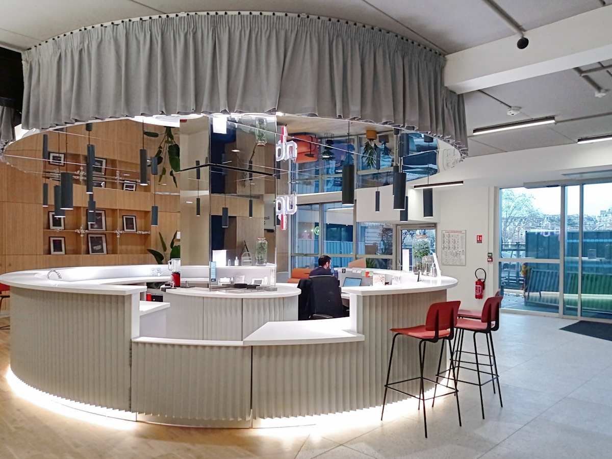 Regus Porte d’Orleans interior photo 2