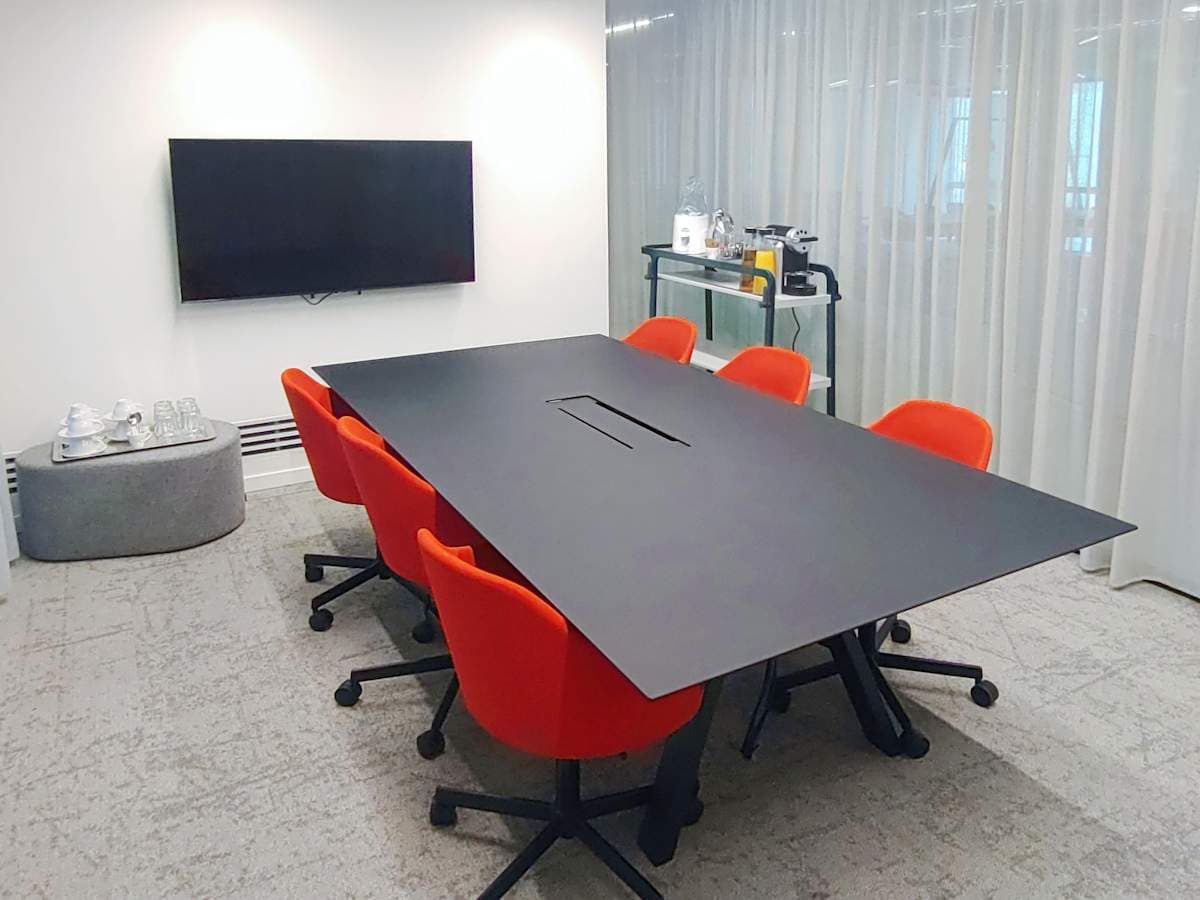 Regus Porte d’Orleans interior photo 9