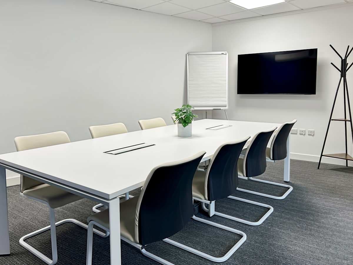 HQ Putney interior photo 3