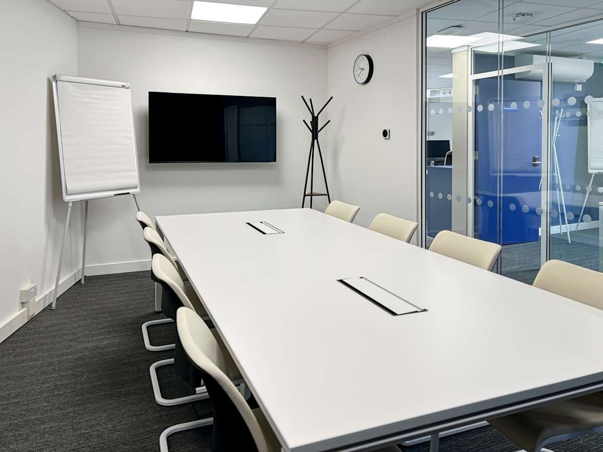 HQ Putney interior photo 9