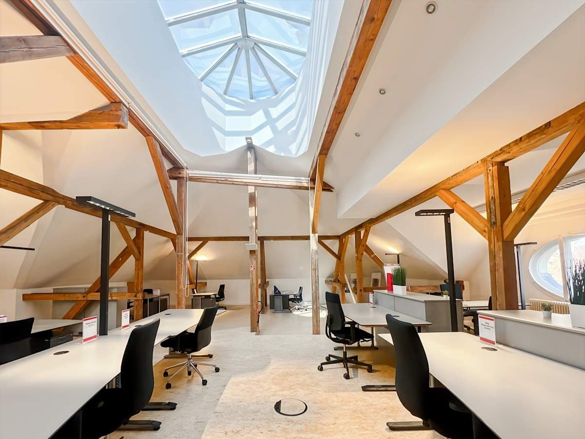 Regus Villa Grumbt interior photo 7
