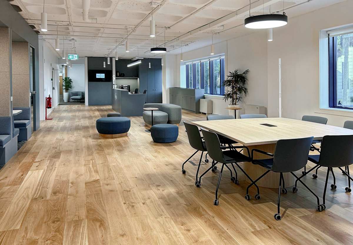 Regus - Lisbon Torres de Lisboa interior photo 12