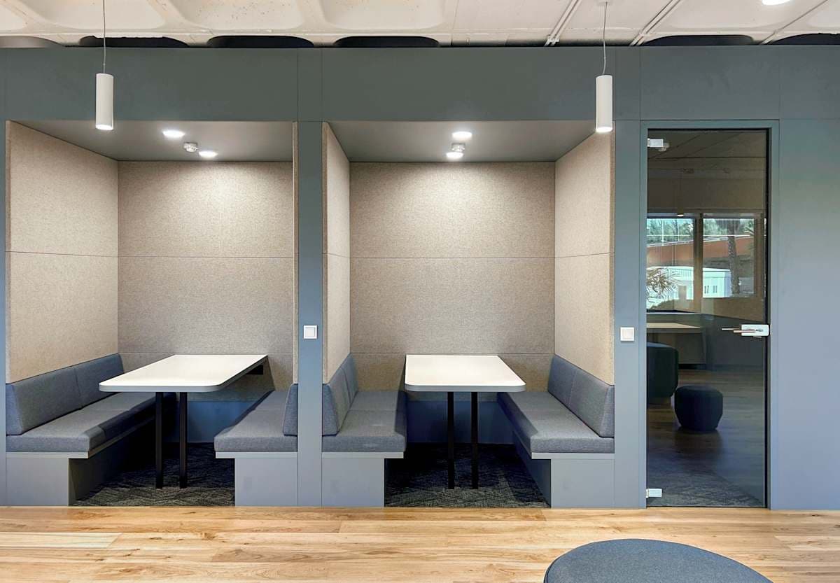 Regus - Lisbon Torres de Lisboa interior photo 13