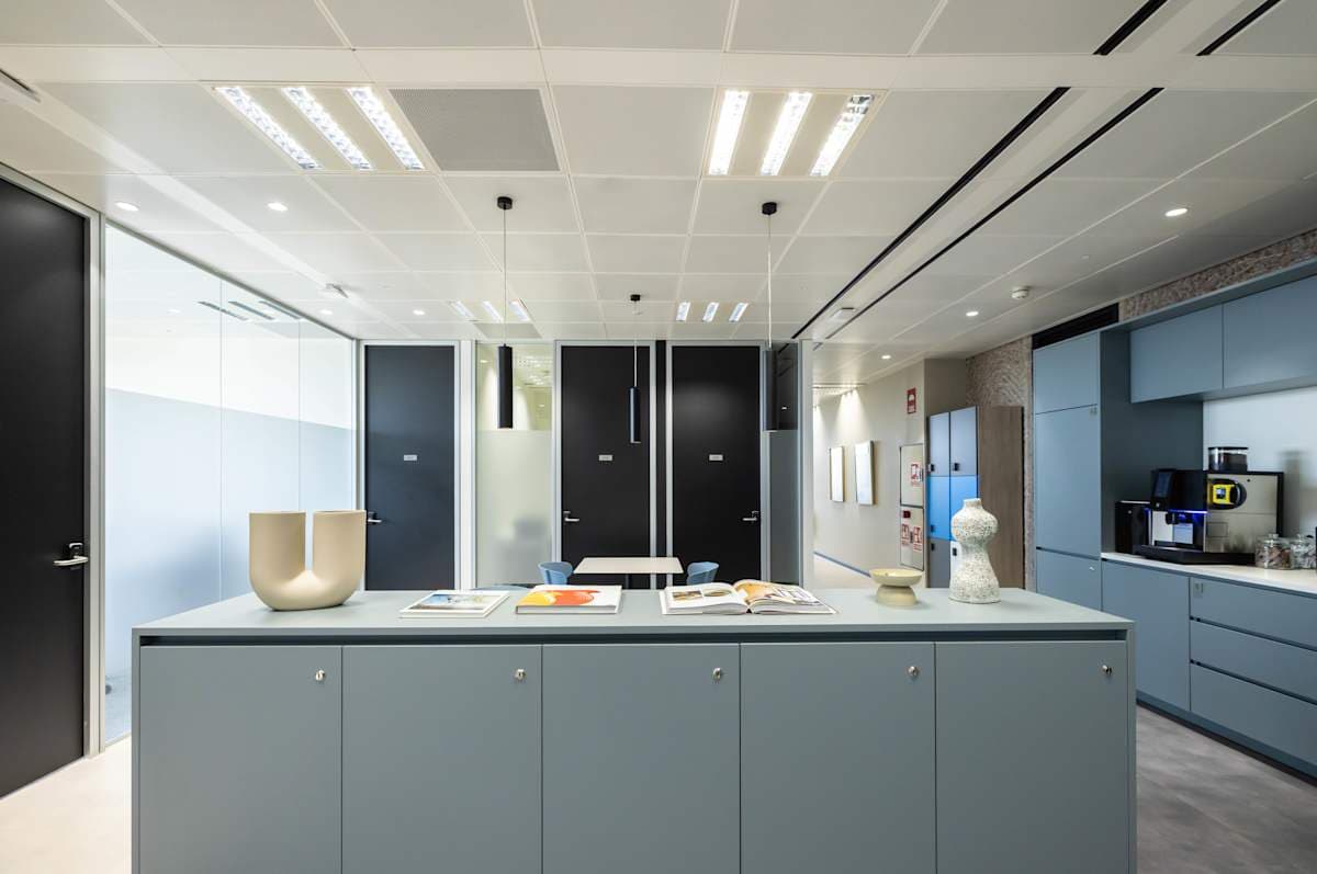 Regus Barajas interior photo 6