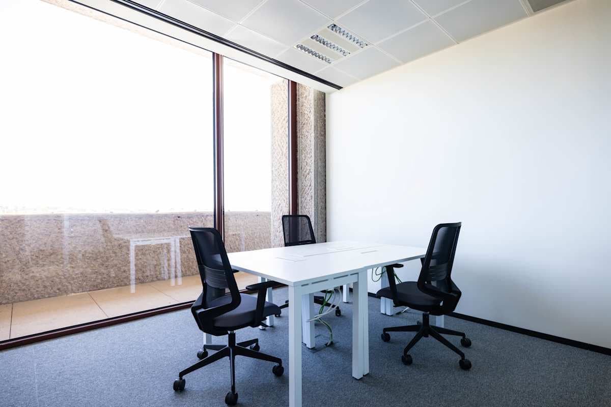 Regus Barajas interior photo 8