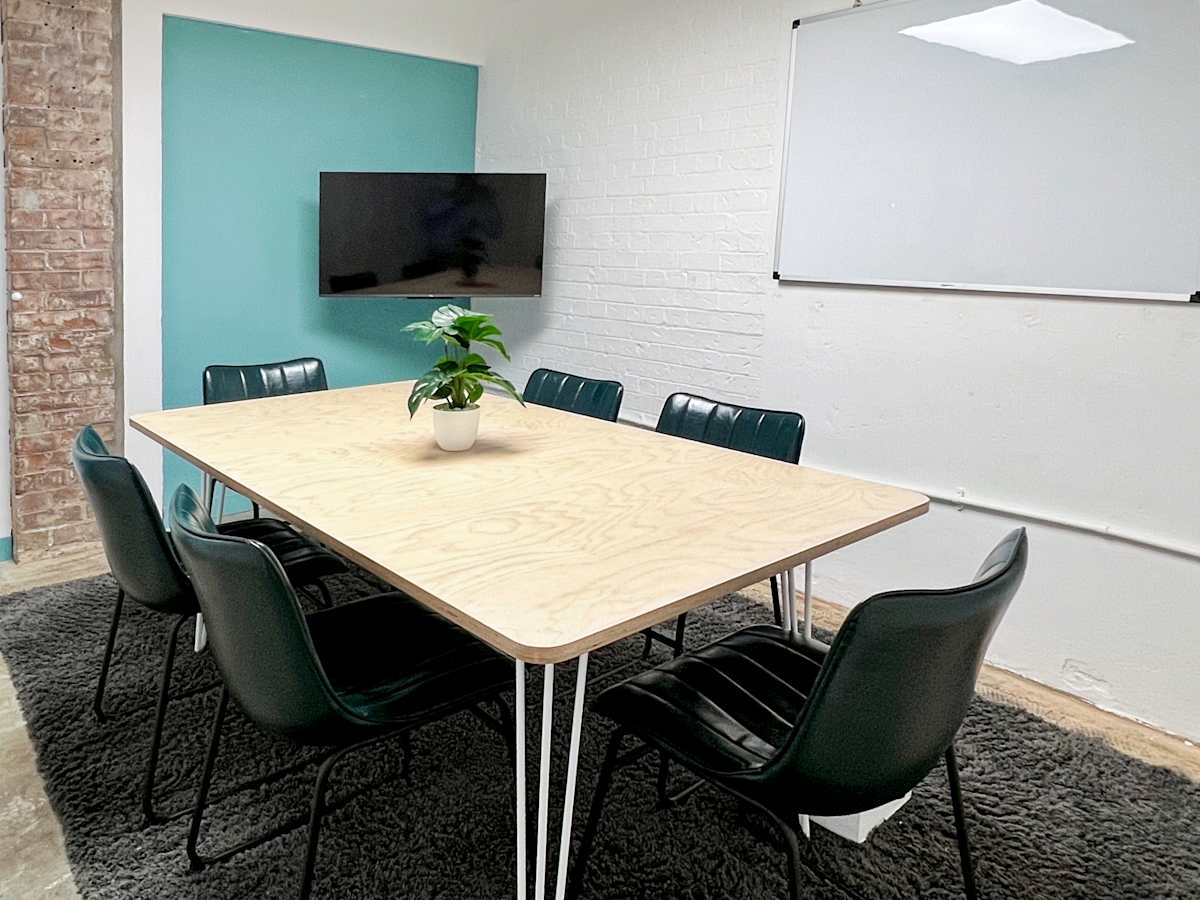 HQ Fulham interior photo 9