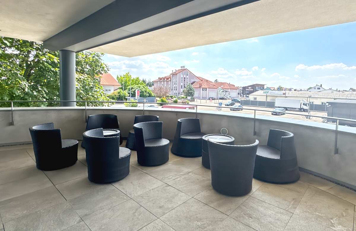 Regus Carl-Benz-Strasse interior photo 11