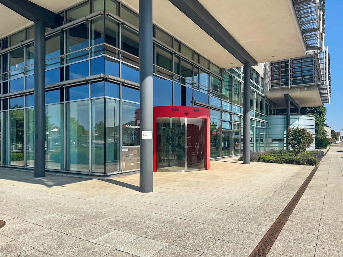 Regus Carl-Benz-Strasse interior photo 14