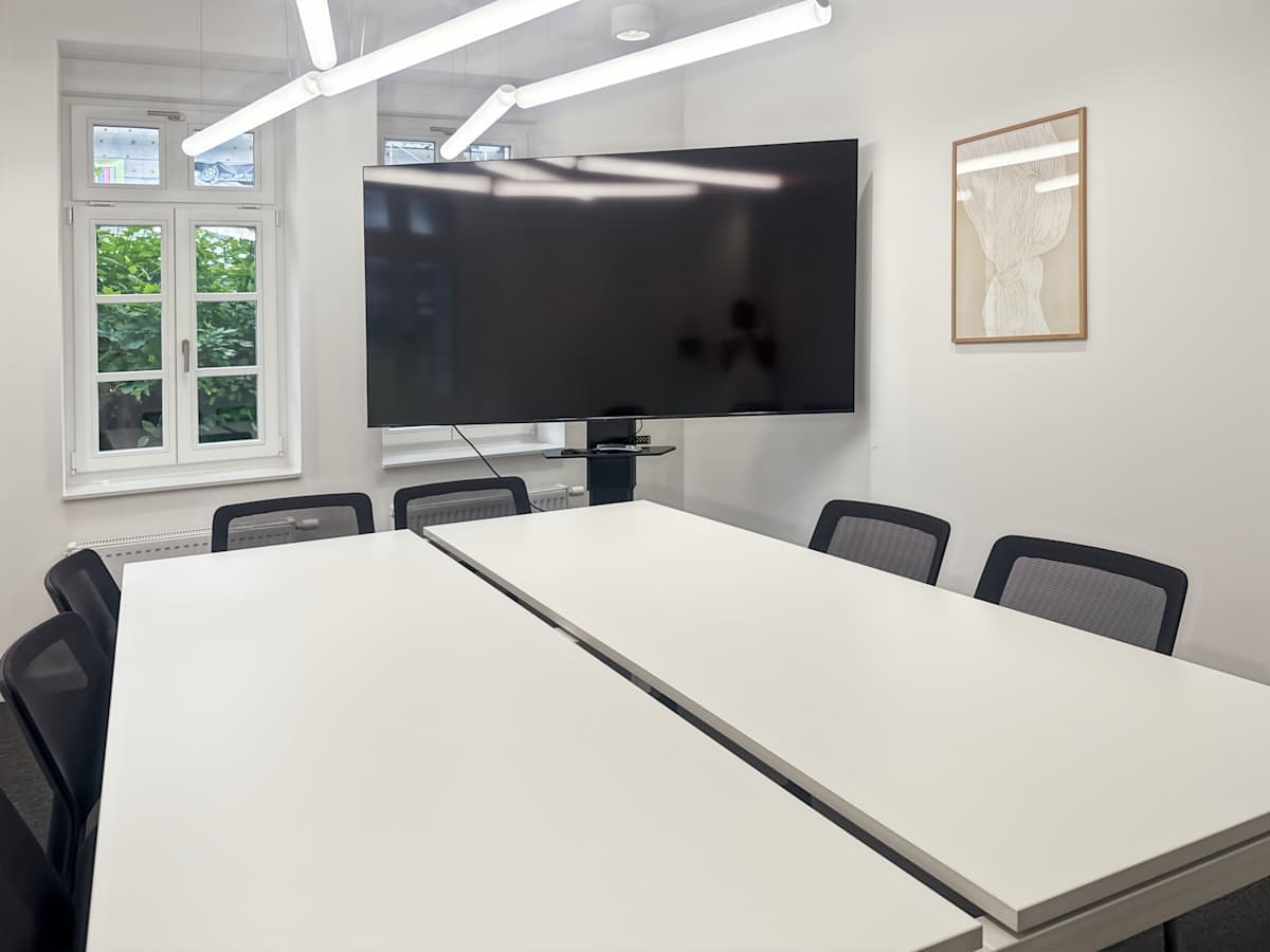 Regus Von Richthofen Park interior photo 9
