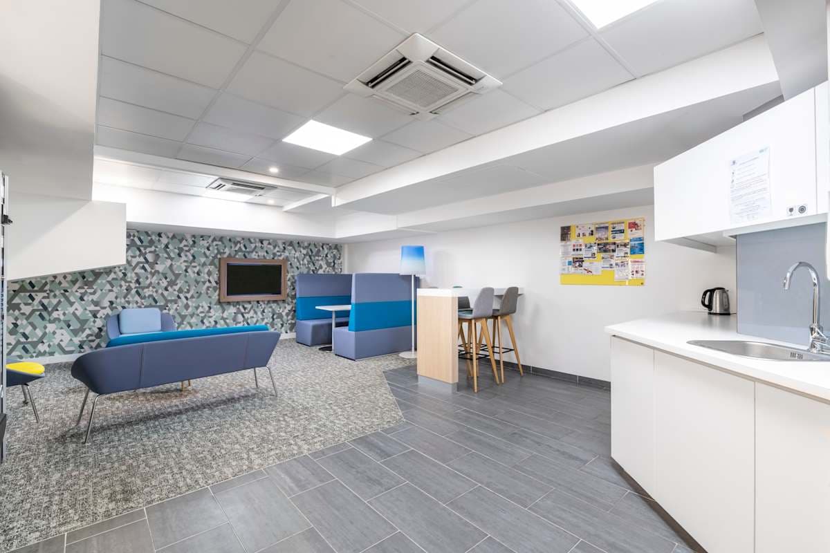 Regus - Paris Saint Lazare interior photo 6
