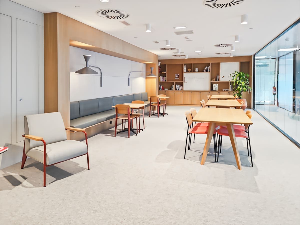 Spaces Torre Llevant interior photo 5